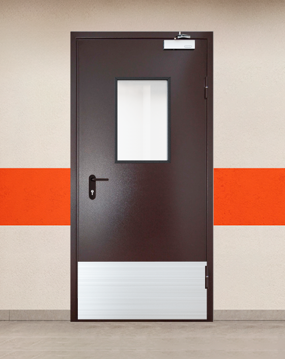 Противопожарная однопольная коричневая дверь порошковым напылением EIS 30 с прямоугольным окном, широким отбойником