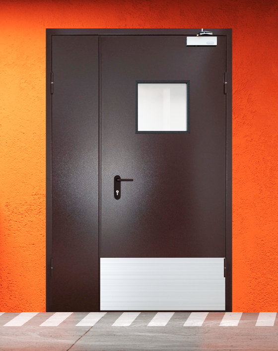 Противопожарная полуторная коричневая дверь порошковым напылением EIS 60 с квадратным окном, широким отбойником