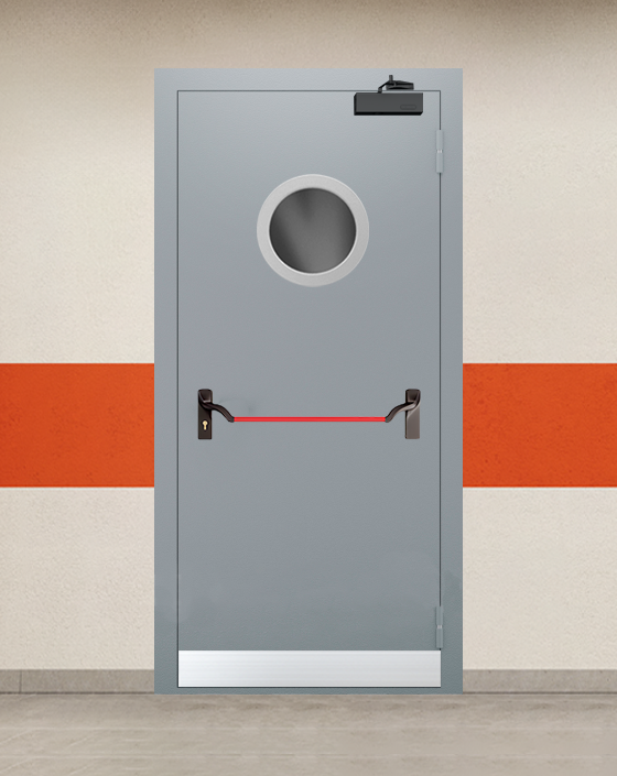 Противопожарная однопольная серая дверь EI 90 с ручкой антипаника, круглым окном, узким отбойником