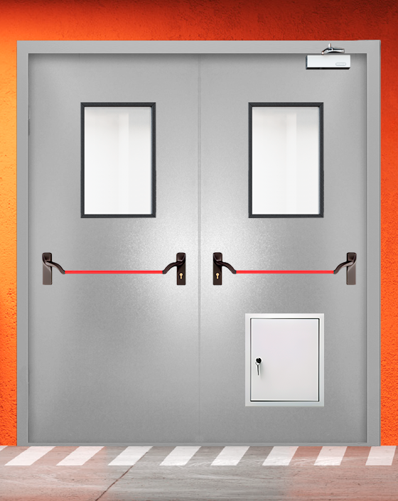 Противопожарная двупольная серая дверь порошковым напылением EIS 30 с ручкой антипаника, прямоугольным окном, стыковочным узлом