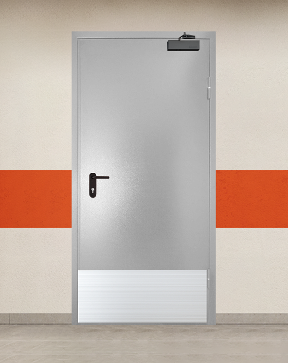 Противопожарная однопольная серая дверь порошковым напылением EI 90 с широким отбойником